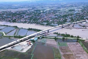 Sắp hoàn thành tuyến đường ven biển 2.200 tỷ có cầu vượt sông dài nhất tỉnh Thanh Hóa, góp phần hình thành tứ giác kinh tế phía Bắc