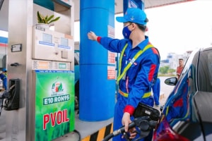 Sau 5 ngày đầu bán xăng E10 trên toàn quốc, Petrolimex, MIPECORP đồng loạt lên tiếng về điều người dân lo nhất