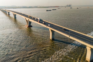 Việt Nam có một 'đường hầm bí mật’ dài 4,5km, nằm ngay bên dưới cây cầu vượt biển 12.000 tỷ dài bậc nhất Đông Nam Á