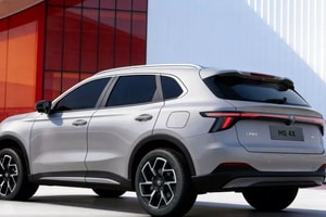 Rẻ hơn Mazda CX-5, mẫu SUV thuần điện giá 330 triệu, thiết kế nịnh mắt, nội thất rộng rãi, chạy xa tới 610km/1 lần sạc