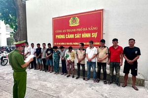 Triệu tập khẩn Lê Trung Hải SN 1986, tịch thu số tiền 231,8 triệu đồng, 12 điện thoại cùng hơn 150 trang tài liệu và giao dịch liên quan