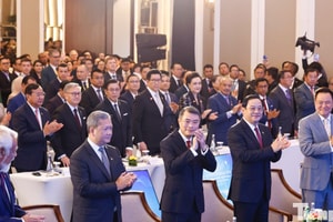 Thế giới ngày càng phân mảnh, ASEAN đứng trước bước ngoặt quan trọng