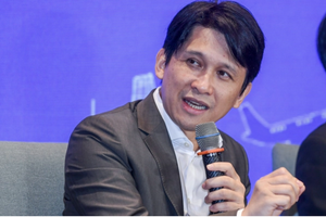 Tổng Giám đốc Dragon Capital mạnh tay chi gần 90 tỷ đồng gom cổ phiếu
