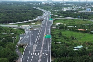 Đề nghị xem lại phương án đầu tư cao tốc 30.000 tỷ đi qua 4 tỉnh miền Tây