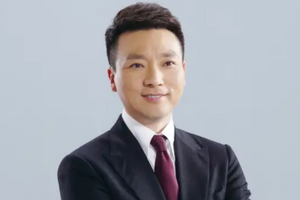 Nam MC nổi tiếng đài Trung ương thi ĐH đạt thủ khoa toàn tỉnh nhưng vẫn trượt nguyện vọng 1, nay là Giám đốc kiêm Ủy viên Ban Kiểm tra kỷ luật của nhà đài