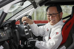 Chủ tịch Toyota nói lời ‘đơn độc’, thẳng thừng về loại xe 'tương lai' ở thời điểm hiện tại