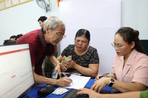 Mỗi người cao tuổi được nhận 600.000 đồng tiền mặt, hiện đã hiệu lực: Chi tiết ai được hưởng, áp dụng tại địa phương nào?