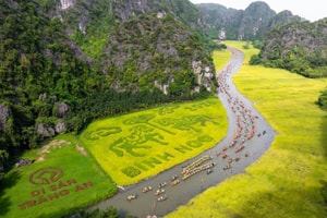 Nơi cách Hà Nội 100km lọt top 10% điểm đến được yêu thích nhất thế giới, vừa sở hữu 'Vịnh Hạ Long trên cạn', vừa có 'động đẹp thứ hai trời Nam'
