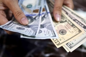Tỷ giá hôm nay 17/6: USD tự do bất ngờ tăng mạnh trước cuộc họp của Fed