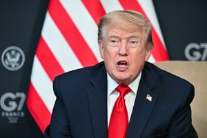 Tin đồn Mỹ rót 300 tỷ USD vào Iran gây chấn động, ông Trump nói gì?