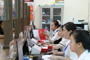 Mỗi người đi làm được nhận 4.500.000 đồng và hỗ trợ tiền ăn, ai được hưởng và điều kiện cụ thể là gì?