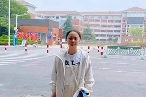 Nữ thủ khoa có điểm cao nhất tỉnh nhưng bị đại học top đầu từ chối thẳng, hiện đang làm gì?
