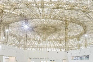 Việt Nam sở hữu mái vòm thép 105.000m2 lớn nhất thế giới: Hơn 100.000 nút thép được lắp ghép với sai số chỉ 3mm, hoàn thành trong 10 tháng