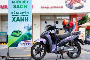 Xe máy Honda từ đời nào tương thích hoàn toàn với xăng E10?