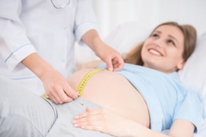 Phụ nữ sinh con thứ hai lưu ý quy định mới từ ngày 1/7/2026