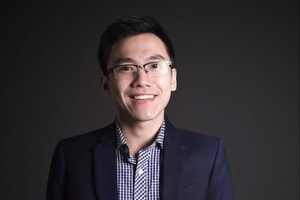 Phó Giáo sư trẻ nhất tỉnh là ‘chảo lửa túi mưa’ 28 tuổi nhận bằng Tiến sĩ, hiện là Phó Trưởng phòng của Đại học Việt Nam trong top 770 thế giới