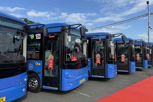 Chỉ 2 ngày nữa, TP. HCM sẽ chính thức có thêm 3 tuyến buýt điện mới