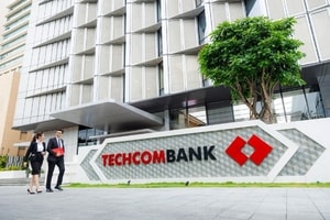 Tiền lớn đổ vào TCB, thị trường đang đặt cược điều gì?