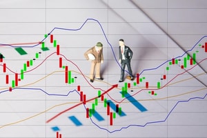 Nhận định thị trường 25/6: VN-Index đối mặt áp lực chốt lời, nguy cơ điều chỉnh gia tăng