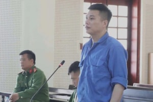 Tuyên án chung thân đối tượng nhận 16 'kiện sữa' gửi từ châu Âu