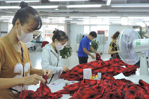 Mỗi người đang ở nông thôn được nhận 4.000.000 đồng/người, hồ sơ, thủ tục thực hiện ra sao?