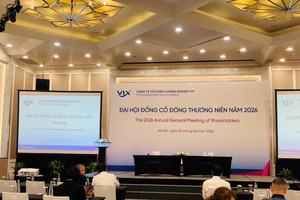 [LIVE] ĐHĐCĐ Chứng khoán VIX: Đặt mục tiêu lợi nhuận giảm gần 50%, nâng vốn điều lệ lên 25.700 tỷ đồng