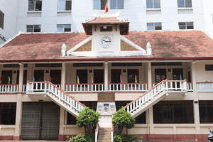 Ngôi trường được đề xuất xếp hạng Di tích lịch sử: ‘Di sản sống’ 120 năm tuổi, là nơi Bác Hồ và Bác Tôn từng theo học