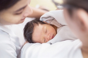 Chỉ vài ngày nữa, lao động nữ được nghỉ thai sản tới 7 tháng