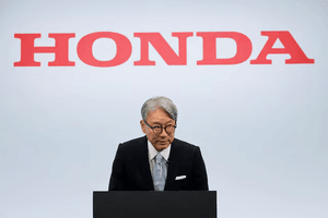 Honda lần đầu thua lỗ sau 7 thập kỷ vì làm xe điện, CEO bị yêu cầu từ chức