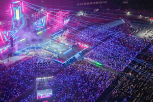 Biển người ở concert Thanh xuân nhìn từ trên cao