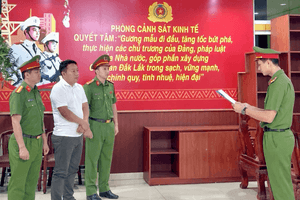 Bắt tạm giam Giám đốc công ty bất động sản SN 1993