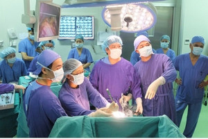 Phẫu thuật thành công ca bệnh hiếm gặp, y văn thế giới chưa có phác đồ điều trị chuẩn