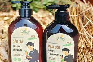 Thu hồi, tiêu hủy toàn quốc 2 sản phẩm dầu gội, dầu xả 'made in Việt Nam'