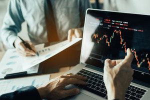 Nhận định thị trường 2/7: VN-Index có cơ hội mở rộng nhịp tăng, cần theo dõi 2 nhóm cổ phiếu