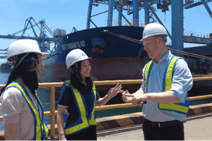 Khách hàng lớn nhất tại Anh muốn tăng gấp đôi lượng thép mua từ Hòa Phát lên 120.000 tấn/năm