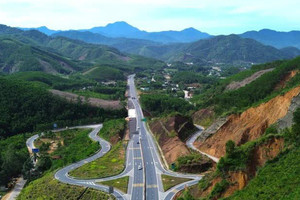 Cao tốc hơn 3.200 tỷ kết nối 2 thành phố trực thuộc Trung ương sẽ xây dựng cầu cạn giải quyết sạt lở