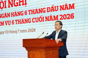 Thống đốc NHNN Phạm Đức Ấn yêu cầu các ngân hàng tiếp tục giảm lãi suất