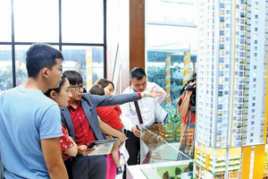 Lượng tìm kiếm nhà đất giảm 36%, đòn bẩy tài chính sẽ bị đào thải
