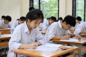 Bộ GD&ĐT, công an vào cuộc xác minh 299 học sinh THPT chuyên Tuyên Quang đạt điểm 9, 10 Toán tốt nghiệp