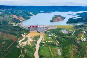 Việt Nam sắp có thêm nhiều dự án điện mặt trời trên hồ thủy điện: Vingroup, Trung Nam cũng góp sức xây dựng