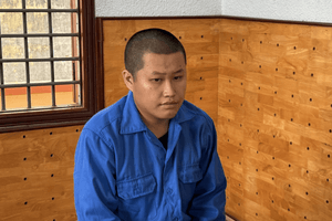 Bắt tạm giam 4 tháng đối với Phan Bá Ngọc, 20 tuổi