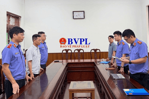 Khởi tố, bắt tạm giam nguyên Thẩm phán Nguyễn Đăng Phong