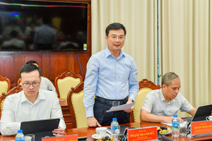 Phó Thống đốc Ngân hàng Nhà nước báo cáo với lãnh đạo Quốc hội về loạt vấn đề trọng tâm nửa đầu năm 2026