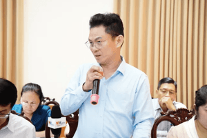 Đứng trước lãnh đạo Mặt trận Tổ quốc Việt Nam, Bcons, NovaTech và nhiều doanh nghiệp TP. HCM kêu khó tiếp cận vốn vay