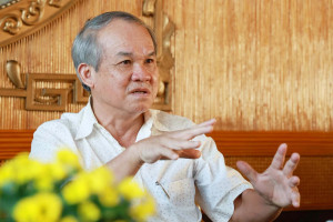Bầu Đức: Thời làm bất động sản tiền nhiều đến mức đếm hỏng cả máy, nhưng càng kiếm được càng thấy bất thường