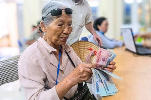 Mỗi Đảng viên được nhận 8.855.000 đồng, hiệu lực từ tháng tháng 7/2026, ai thuộc nhóm đối tượng hưởng?