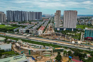 Hà Nội rào chắn nhiều đoạn Đại lộ Thăng Long đến hết năm 2026