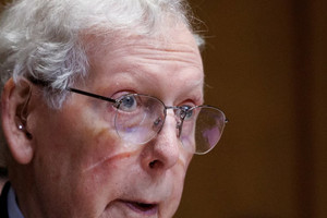 Mỹ xôn xao vì sự vắng mặt bí ẩn của Thượng nghị sĩ Mitch McConnell