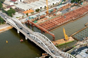 Sắp dỡ bỏ hoàn toàn cây cầu hơn 100 năm tuổi được xây dựng từ thời Pháp thuộc tại TP giàu nhất Việt Nam