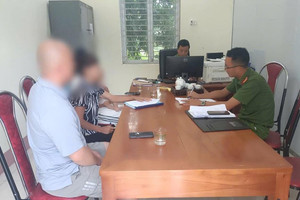 Ngoài khai báo lưu trú trên VNeID, người dân có thể thực hiện qua 2 cách sau